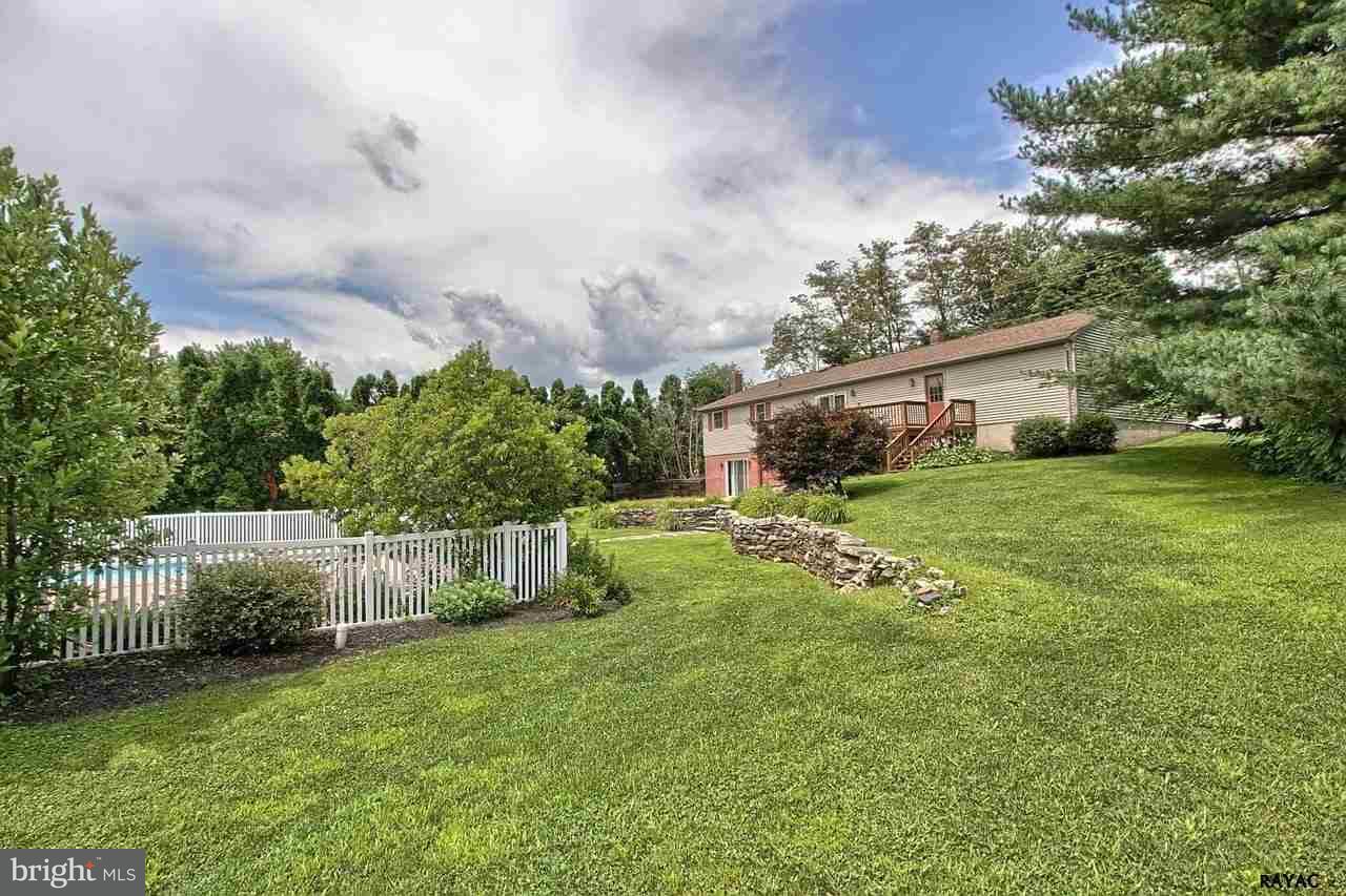 1087 Canadochly Road York, PA 17406 - Photo 21 of 25 Gallery Image 21