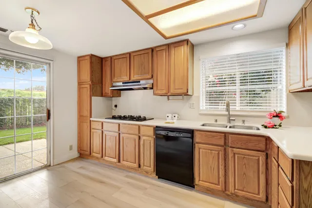 $610,000 | 135 River Chase Circle, Sacramento, CA 95864