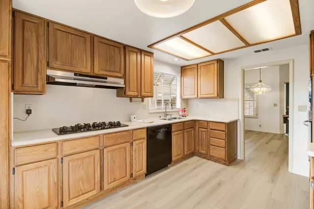 $610,000 | 135 River Chase Circle, Sacramento, CA 95864