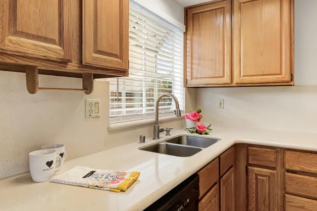 $610,000 | 135 River Chase Circle, Sacramento, CA 95864