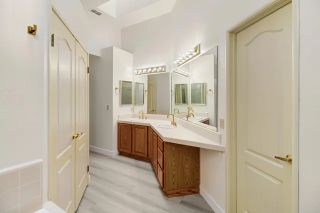 $610,000 | 135 River Chase Circle, Sacramento, CA 95864