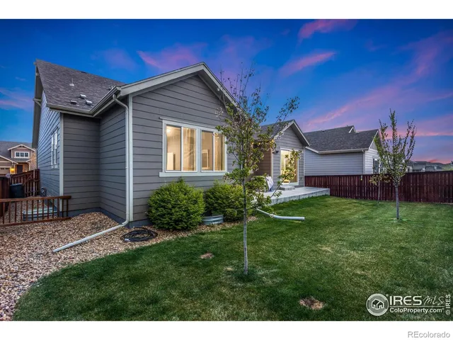 a view of an outdoor sitting space