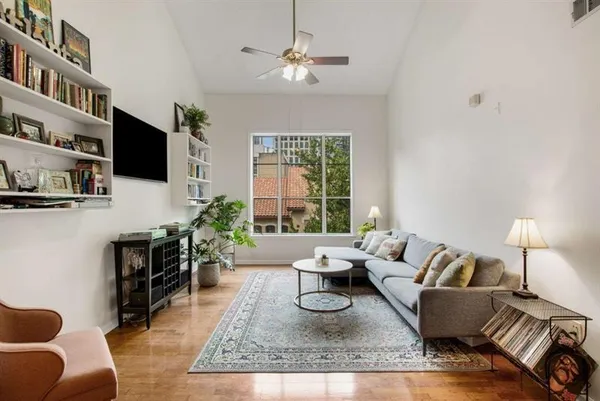 $2,300 | 955 Juniper Street Northeast, Unit 3327, Atlanta, GA 30309