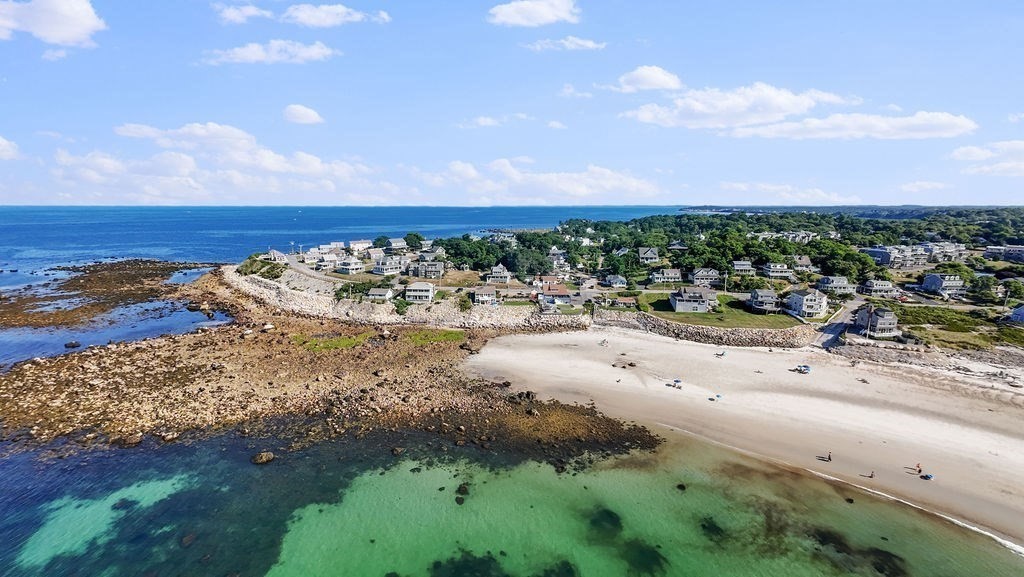 215 Manomet Point Road Plymouth, MA 02360 - Photo 7 of 38 Gallery Image 7