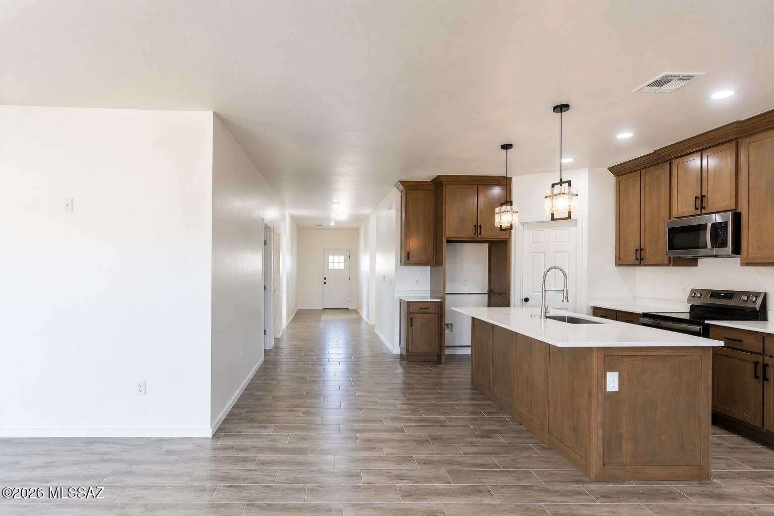 12603 North Carbine Road Marana, AZ 85653 - Photo 11 of 43 695D201C-9E47-4ECF-A2D6-D971A087F309