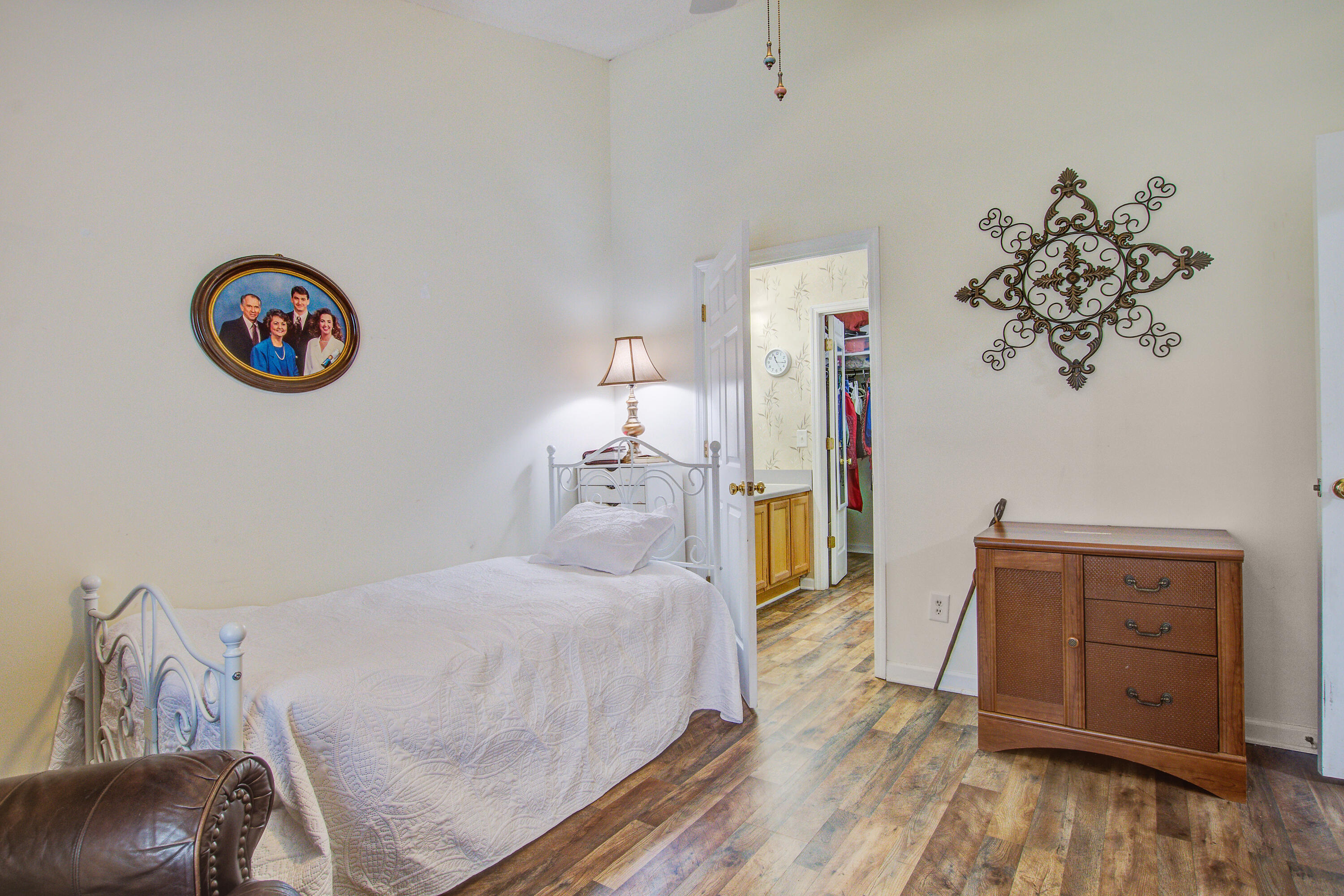 317 Dupont Way Summerville, SC 29485 - Photo 20 of 41 317 (19)