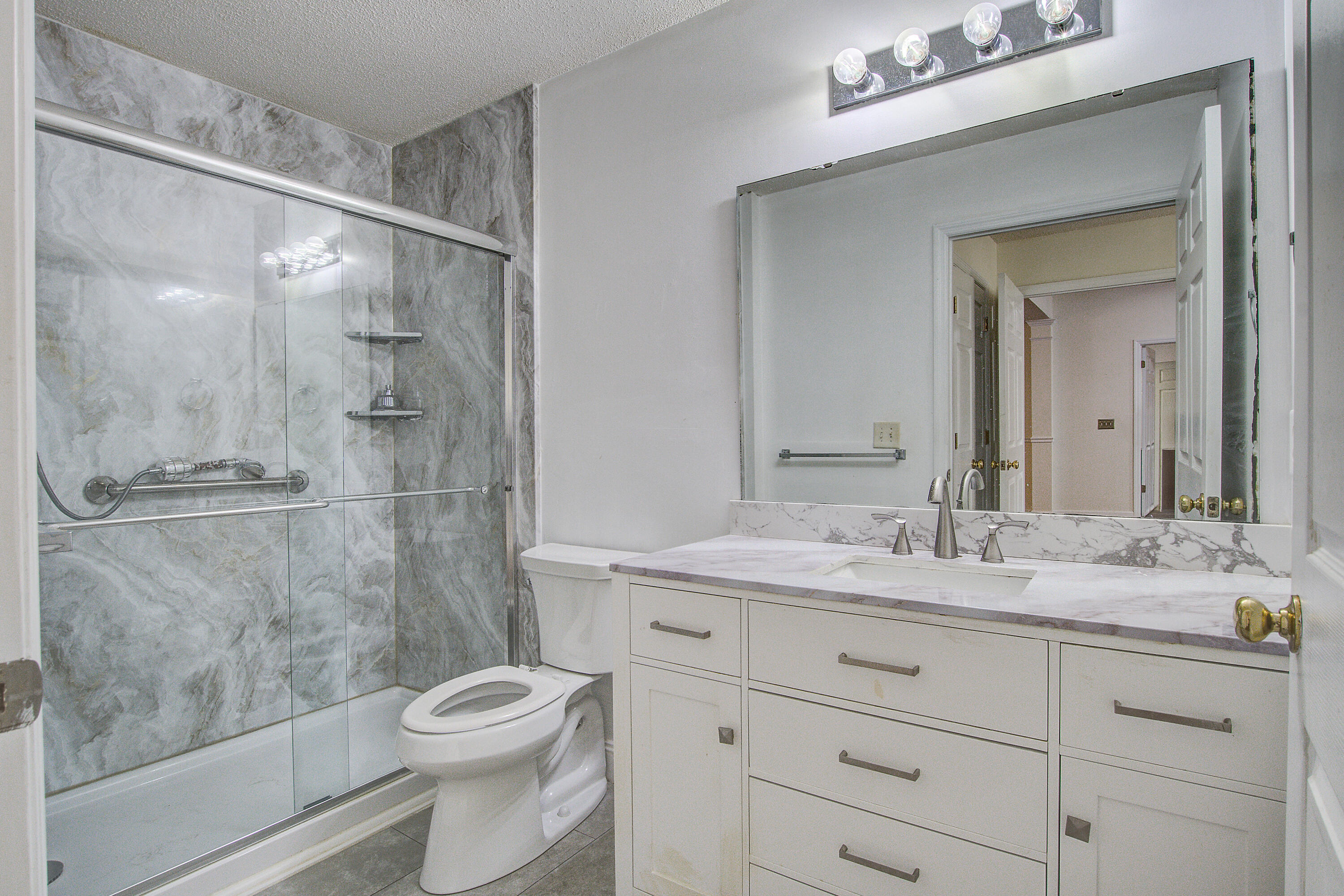 317 Dupont Way Summerville, SC 29485 - Photo 23 of 33 317 (24)