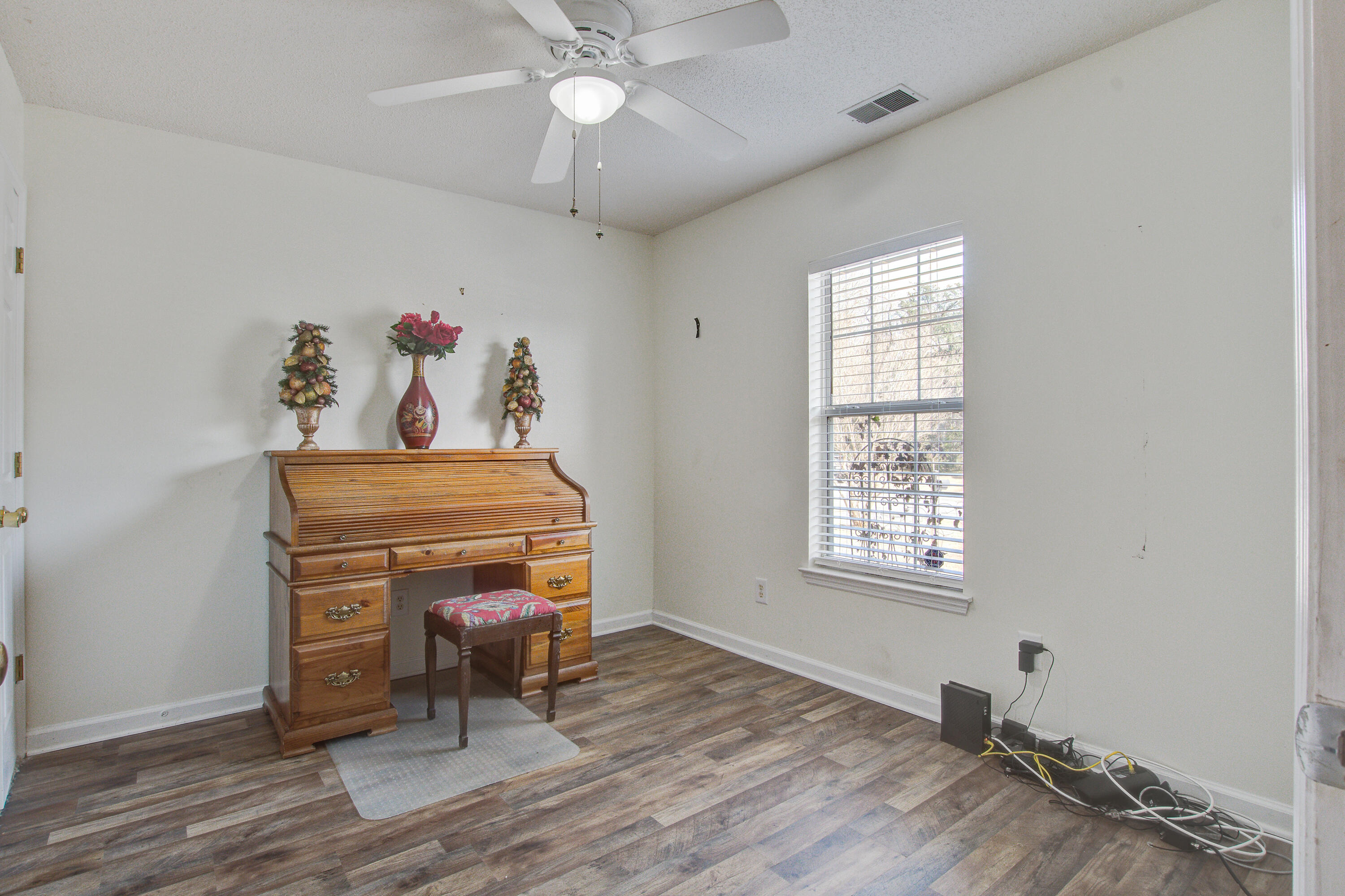 317 Dupont Way Summerville, SC 29485 - Photo 25 of 33 317 (25)