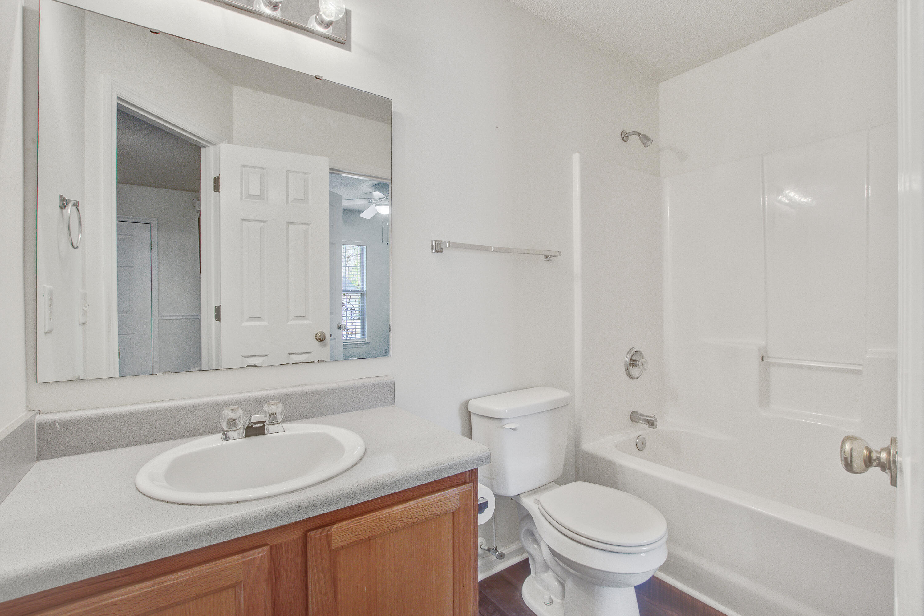 317 Dupont Way Summerville, SC 29485 - Photo 31 of 41 317 (27)
