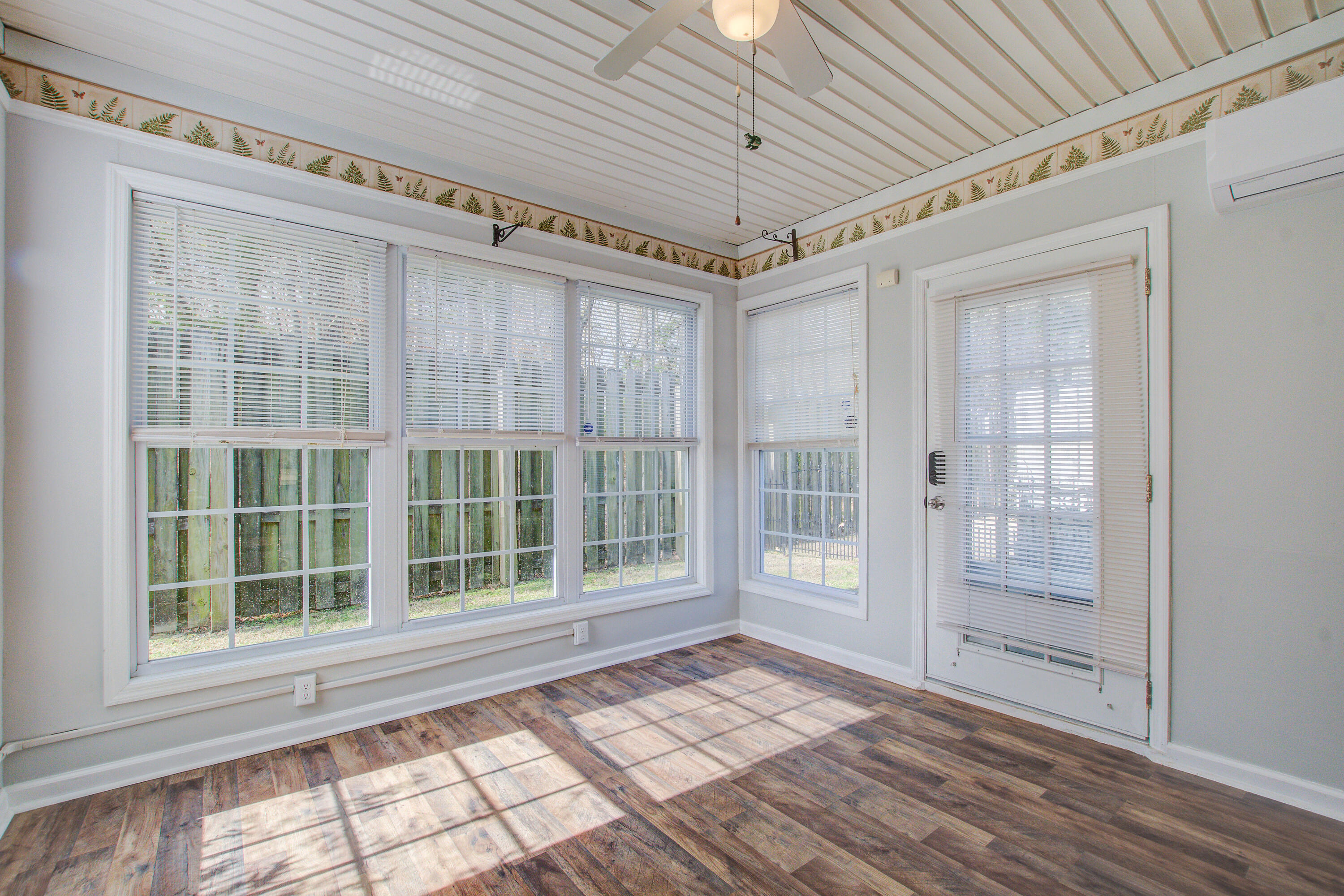317 Dupont Way Summerville, SC 29485 - Photo 35 of 41 317 (29)