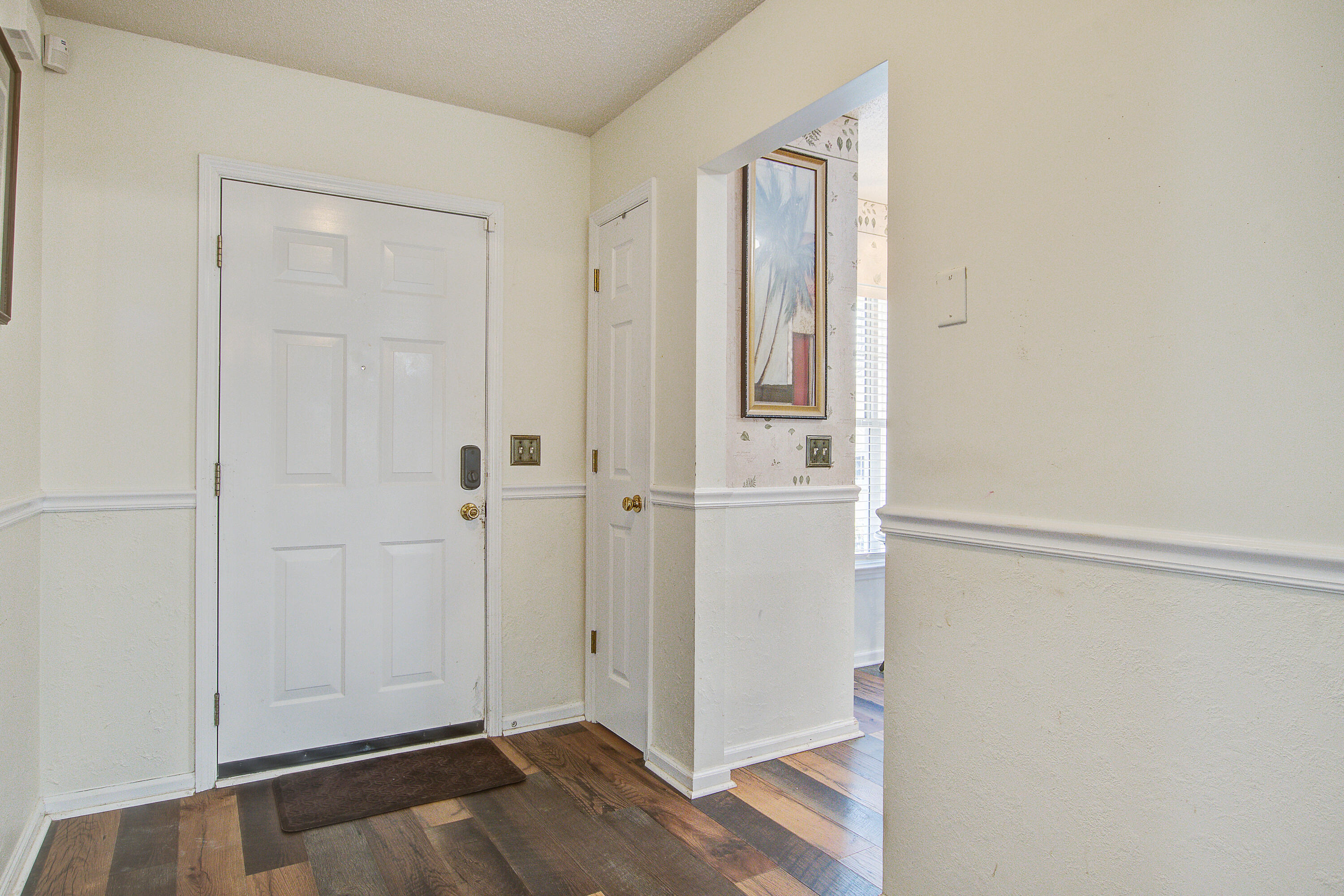 317 Dupont Way Summerville, SC 29485 - Photo 6 of 33 317 (6)