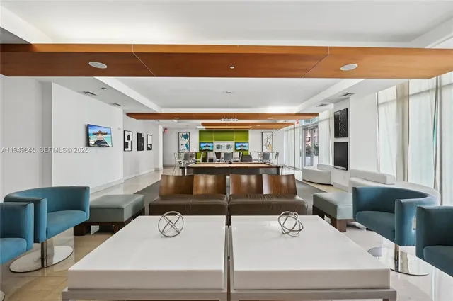 $3,500 | 55 Southeast 6th Street, Unit 1608, Miami, FL 33131