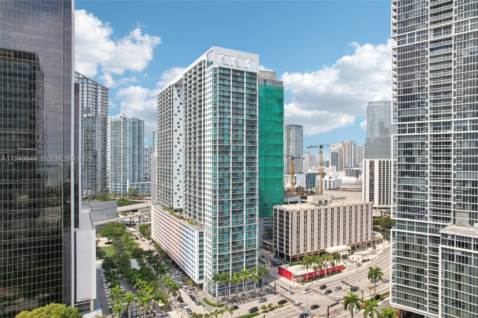 55 Southeast 6th Street, Unit 1608 Miami, FL 33131 - Photo 20 of 24 High-rise city and water views from Brickell luxury condo, near Brickell City Centre.