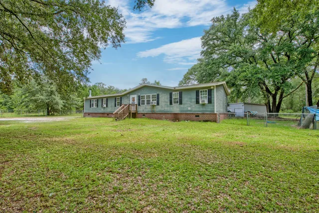 $300,000 | 3626 Low Country Highway, Yemassee, SC 29945