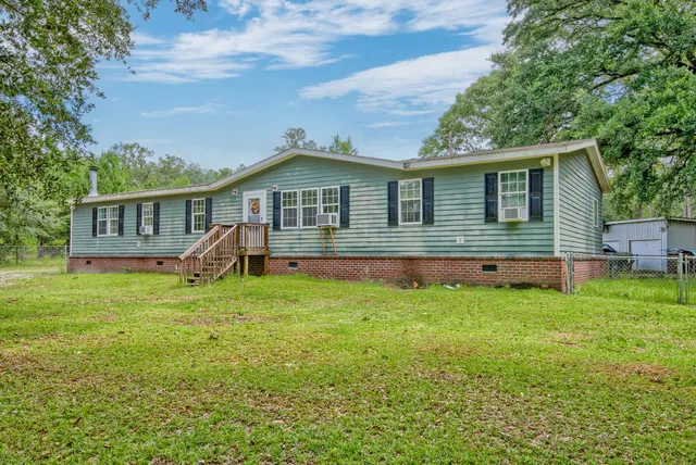 $300,000 | 3626 Low Country Highway, Yemassee, SC 29945