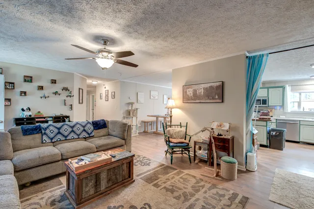 $300,000 | 3626 Low Country Highway, Yemassee, SC 29945