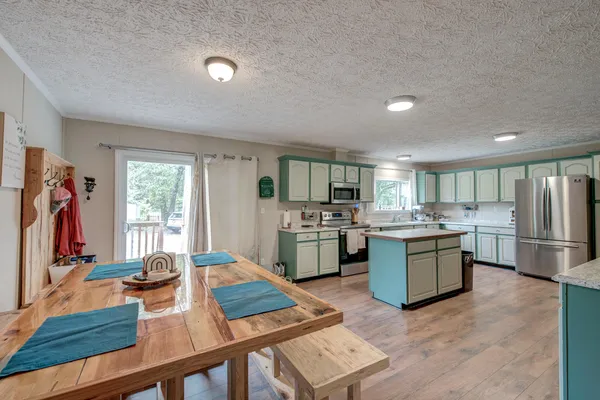 $300,000 | 3626 Low Country Highway, Yemassee, SC 29945