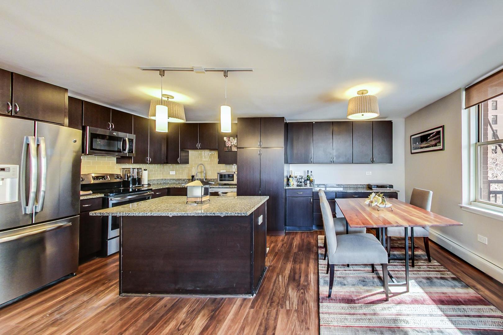 3033 North Sheridan Road, Unit 501 Chicago, IL 60657 - Photo 12 of 29