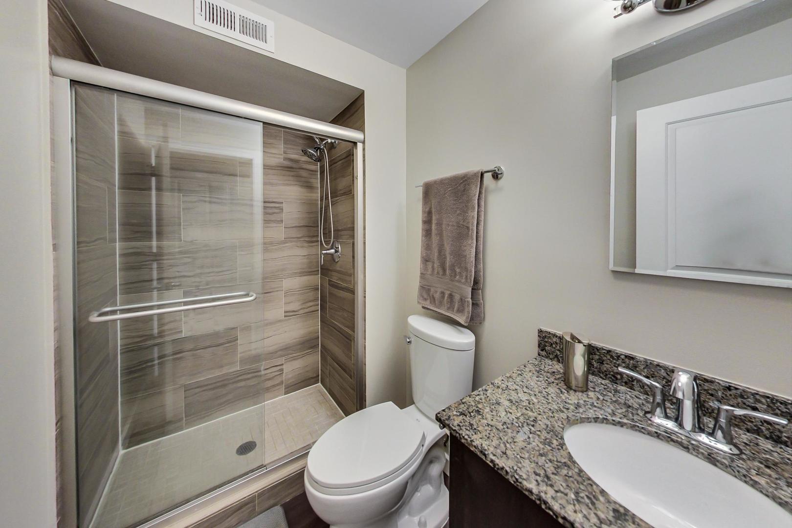 3033 North Sheridan Road, Unit 501 Chicago, IL 60657 - Photo 20 of 29