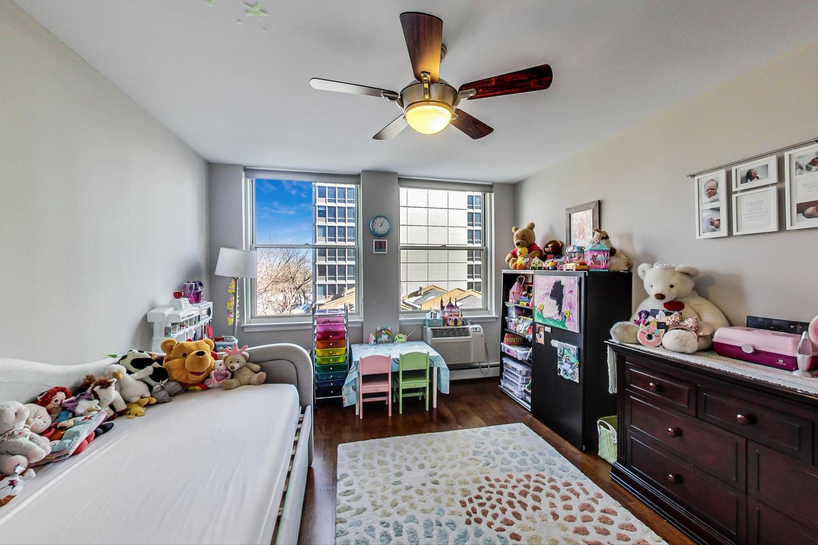 3033 North Sheridan Road, Unit 501 Chicago, IL 60657 - Photo 23 of 29