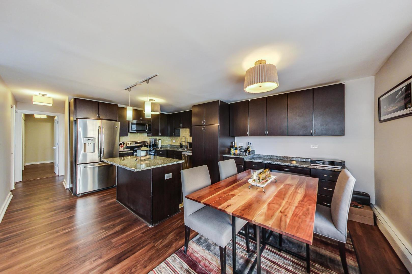 3033 North Sheridan Road, Unit 501 Chicago, IL 60657 - Photo 9 of 29