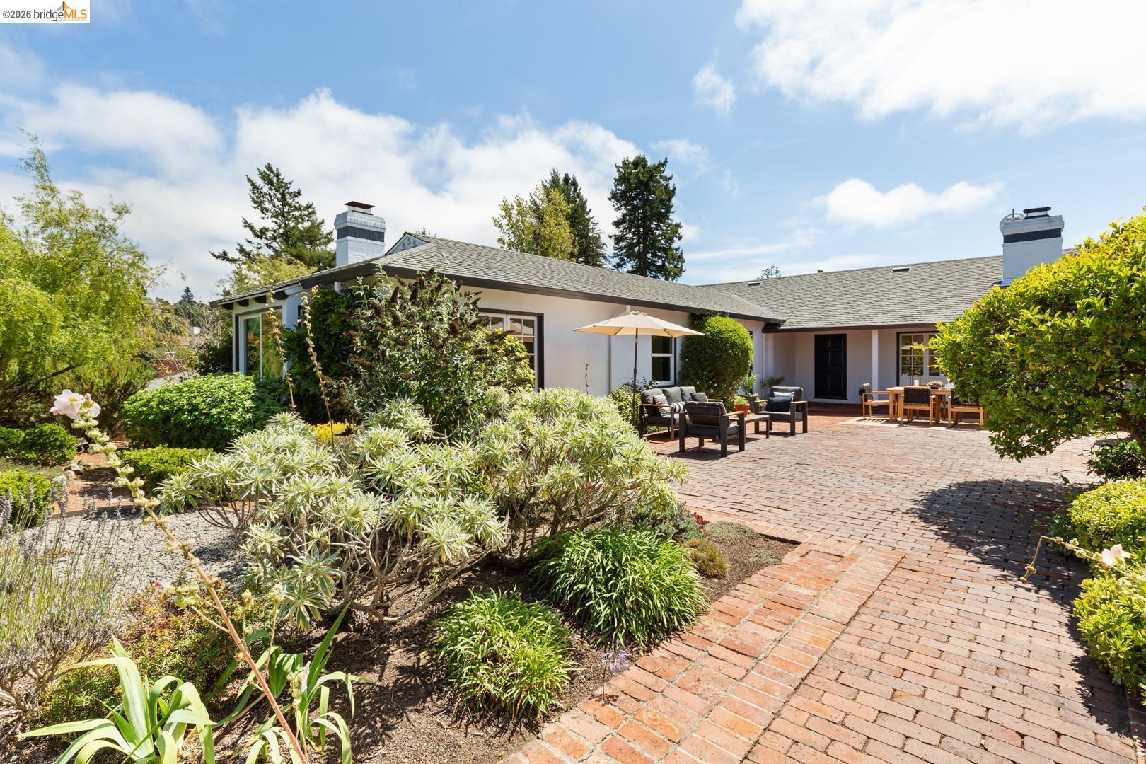 1064 Overlook Road Berkeley, CA 94708 - Photo 3 of 56 Gallery Image 3
