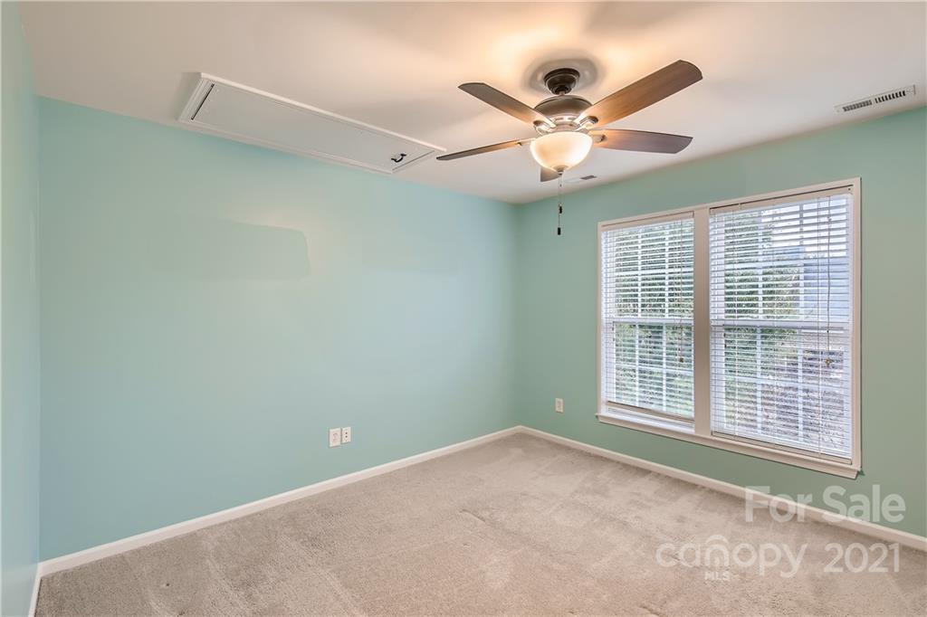 430 Glandon Court Fort Mill, SC 29708 - Photo 21 of 32 Gallery Image 21