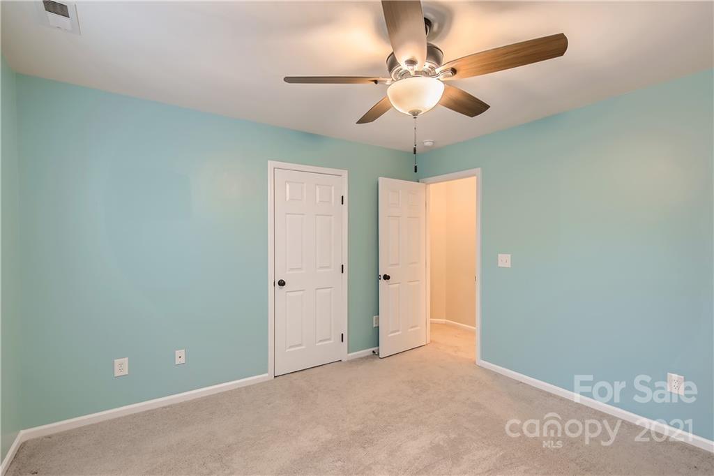 430 Glandon Court Fort Mill, SC 29708 - Photo 22 of 32 Gallery Image 22