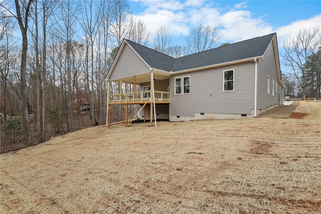 333 Lone Oak Road Anderson, SC 29621 - Photo 35 of 36 This charming home offers an inviting covered deck, perfect for peaceful outdoor living.