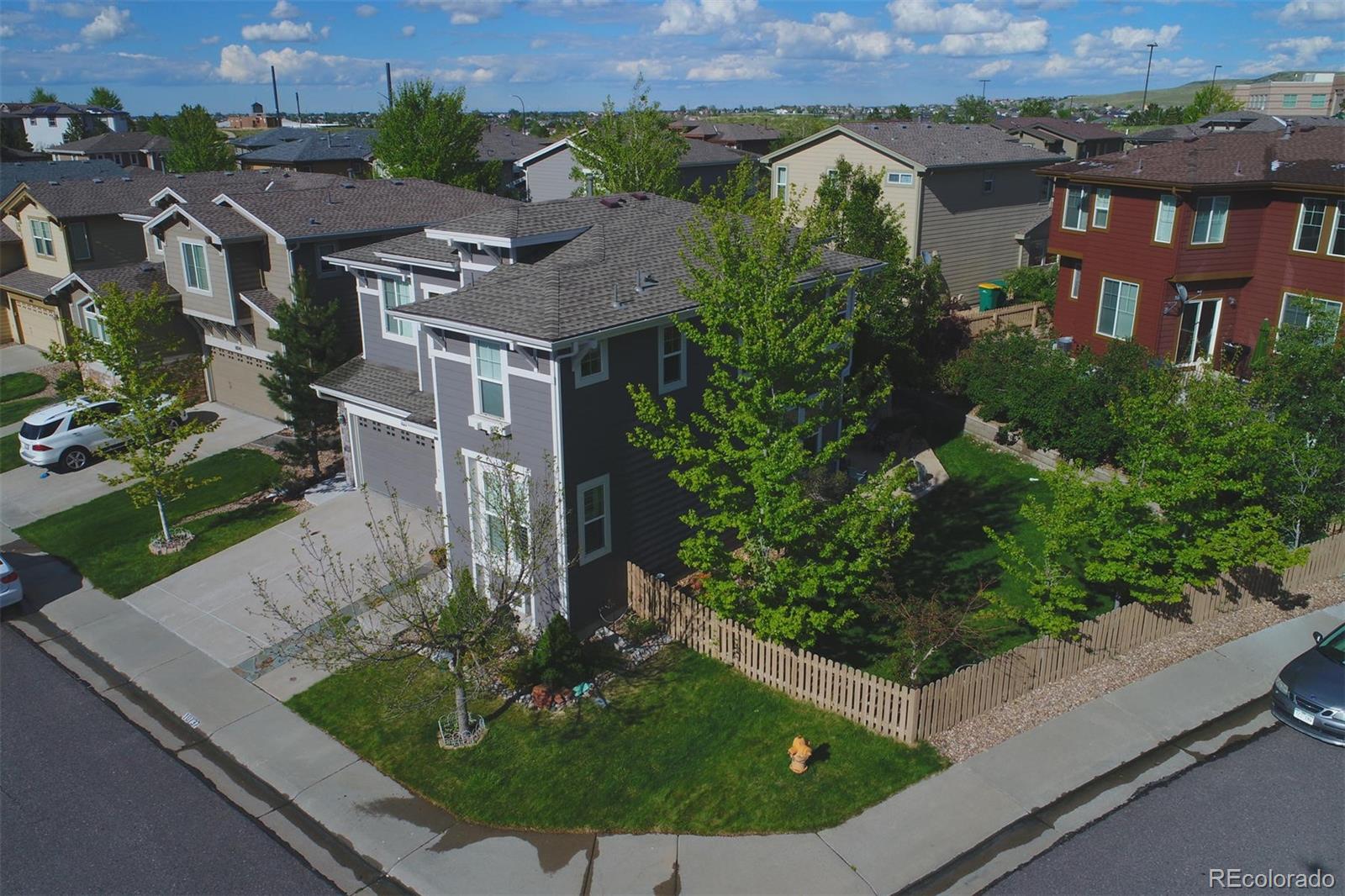 10737 Towerbridge Circle Highlands Ranch, CO 80130 - Photo 2 of 30