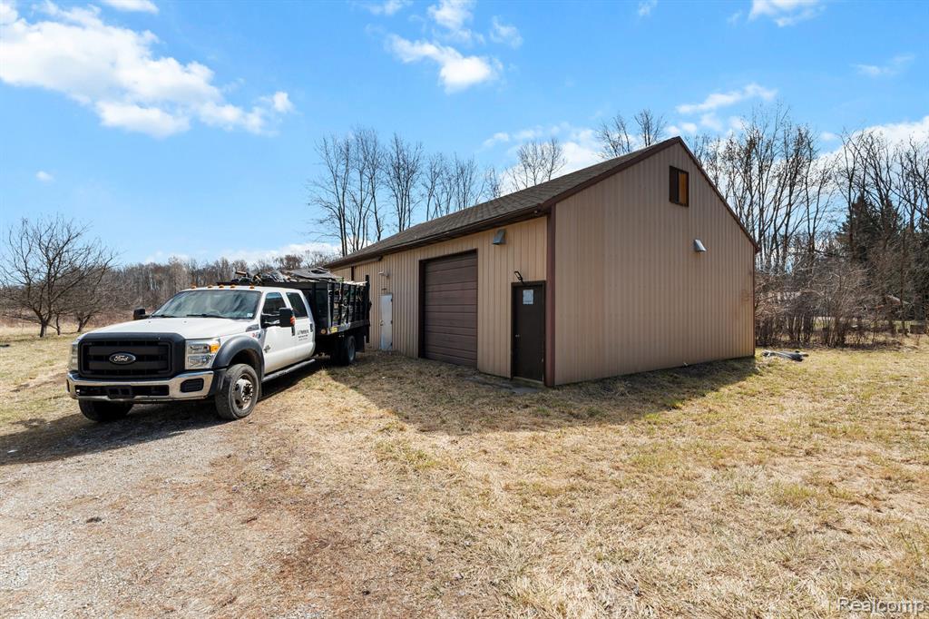 80842 Scotch Settlement Road Romeo, MI 48065 - Photo 22 of 29