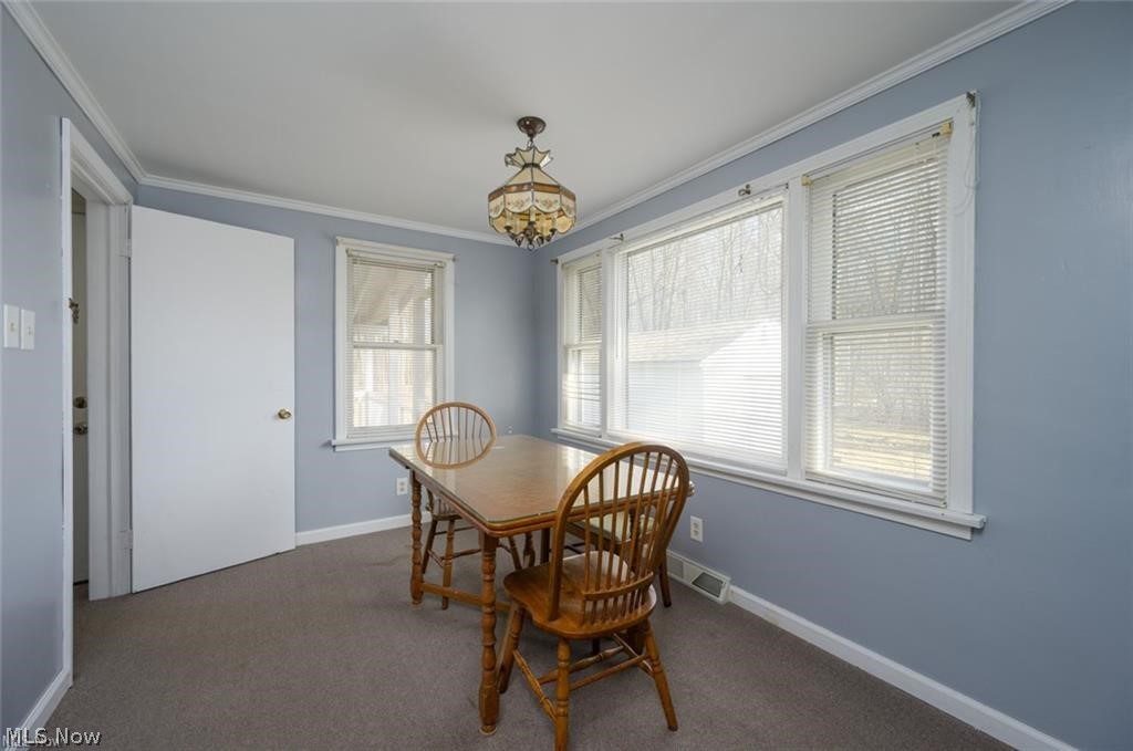 3986 Crum Road Austintown, OH 44515 - Photo 15 of 26 Table only