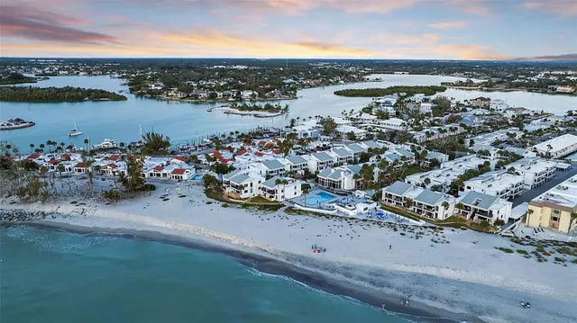 $489,000 | 1555 Tarpon Center Drive, Unit 214, Venice, FL 34285