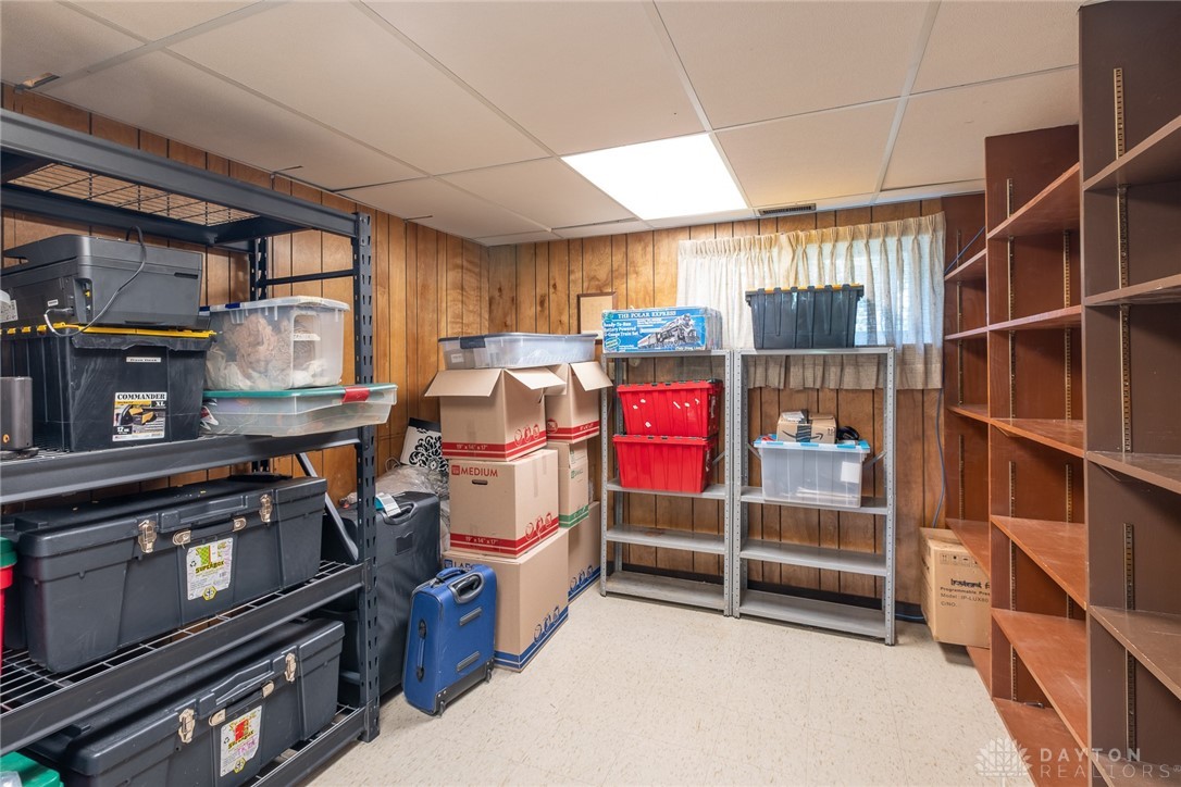 7870 Rain Tree Road Dayton, OH 45459 - Photo 39 of 43 Gallery Image 39