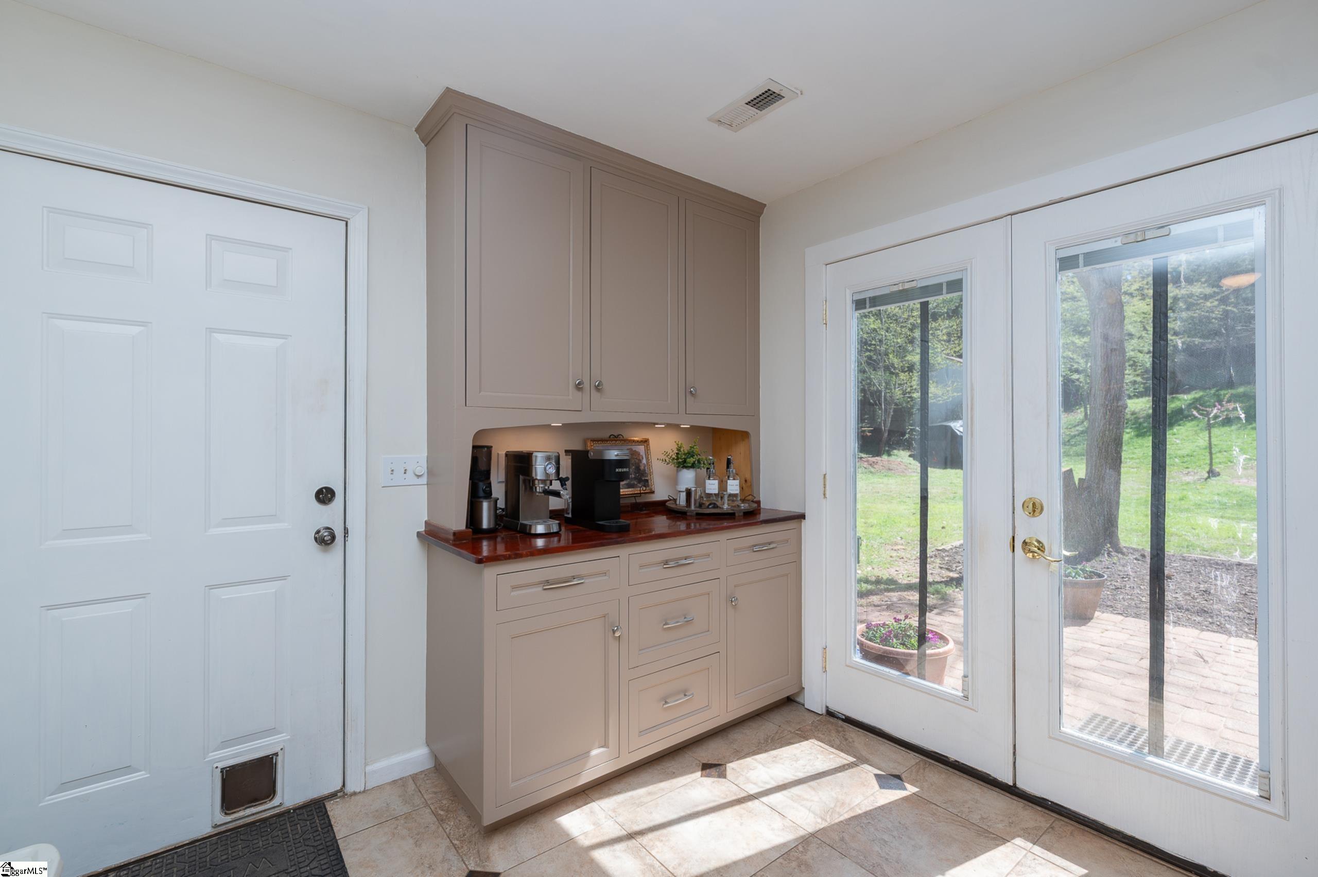 39 Perkins Court Greer, SC 29651 - Photo 13 of 30