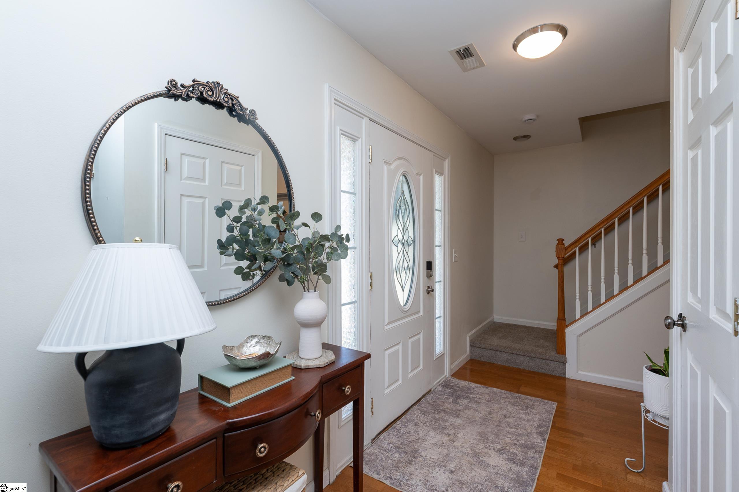 39 Perkins Court Greer, SC 29651 - Photo 3 of 30