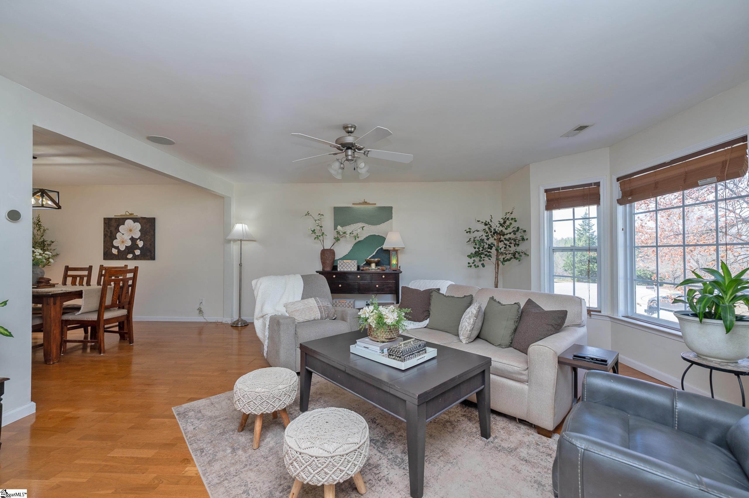 39 Perkins Court Greer, SC 29651 - Photo 6 of 30