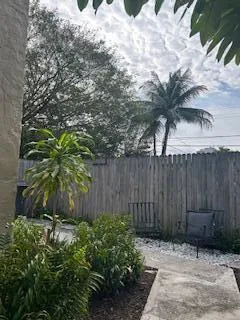 $1,500 | Fillmore Fillmore Street, Hollywood, FL 33020