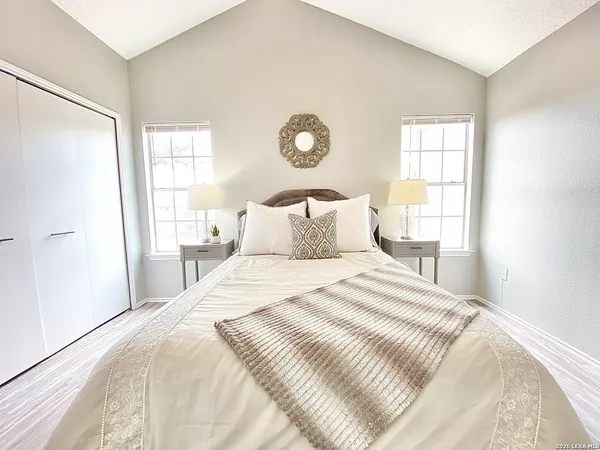 $1,350 | 10254 Dover, Unit 302, San Antonio, TX 78250