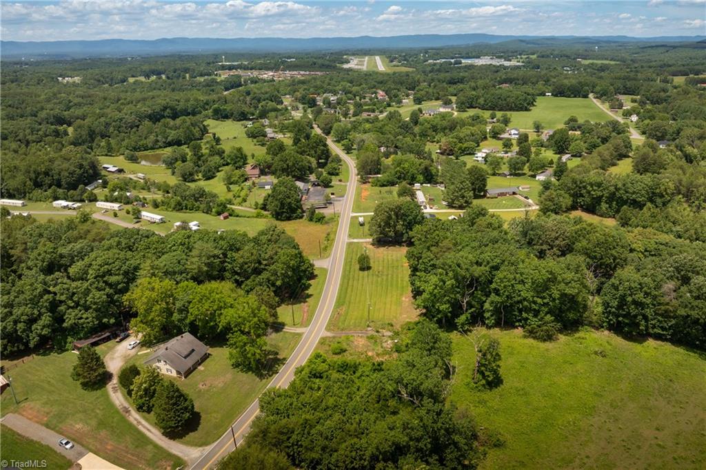 309 Ararat Longhill Road Pilot Mountain, NC 27041 - Photo 21 of 34