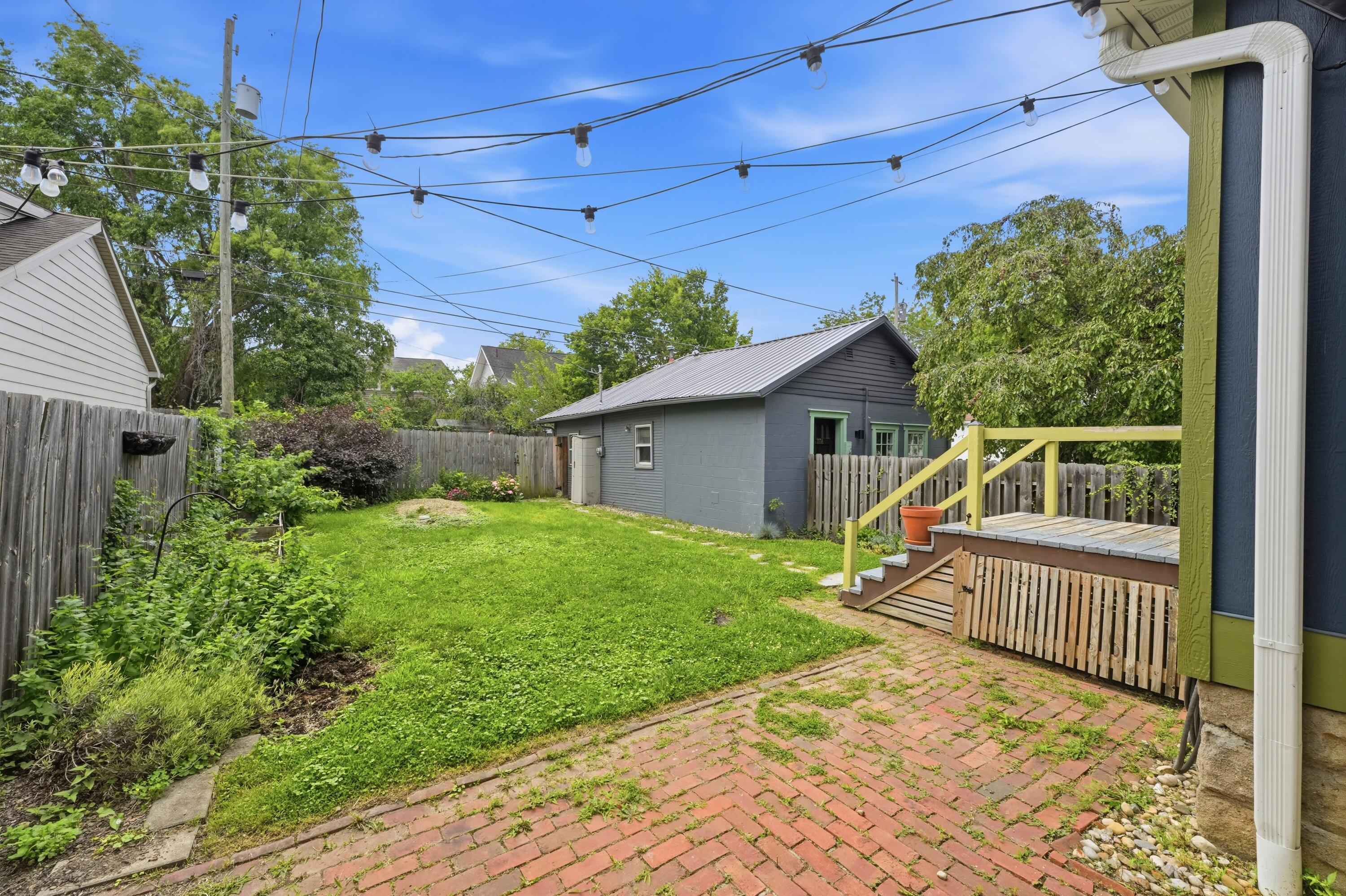 111 Crestview Road Columbus, OH 43202 - Photo 25 of 43