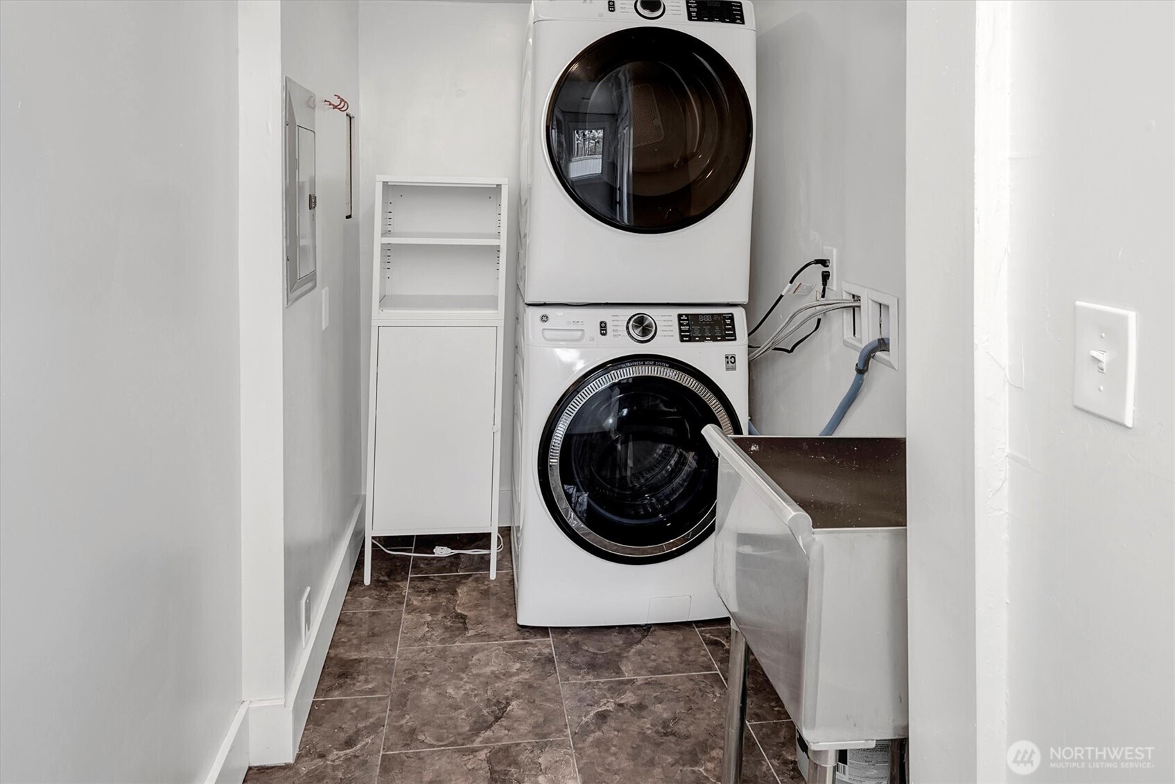 1112 North 80th Street Seattle, WA 98103 - Photo 17 of 29 a utility room with dryer and washer