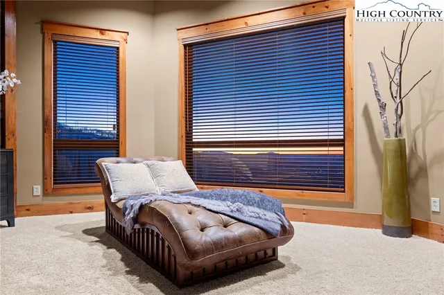 $2,250,000 | 109 West Shamrock Lane, Beech Mountain, NC 28604