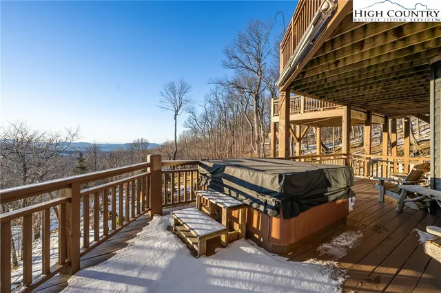 $2,250,000 | 109 West Shamrock Lane, Beech Mountain, NC 28604