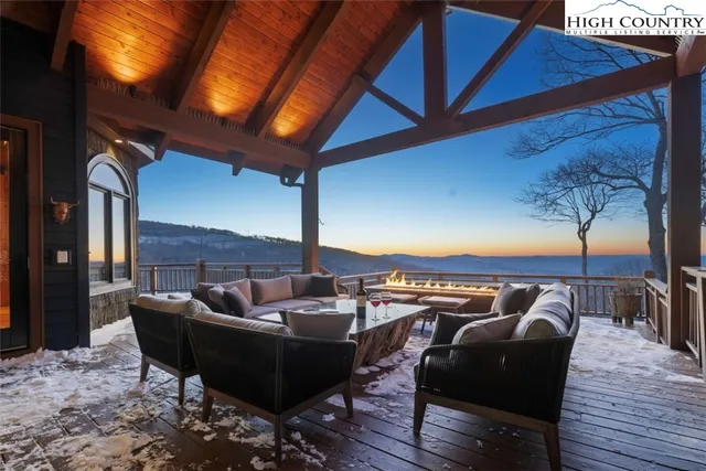 $2,250,000 | 109 West Shamrock Lane, Beech Mountain, NC 28604