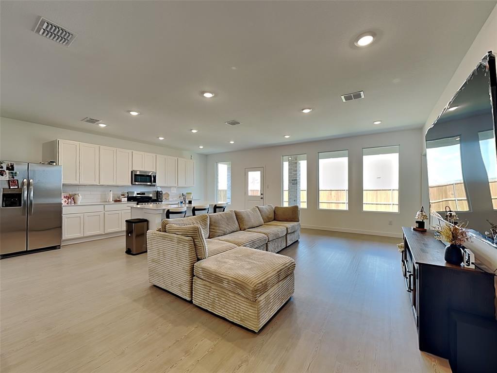 2605 Conroe Road Celina, TX 75009 - Photo 2 of 15