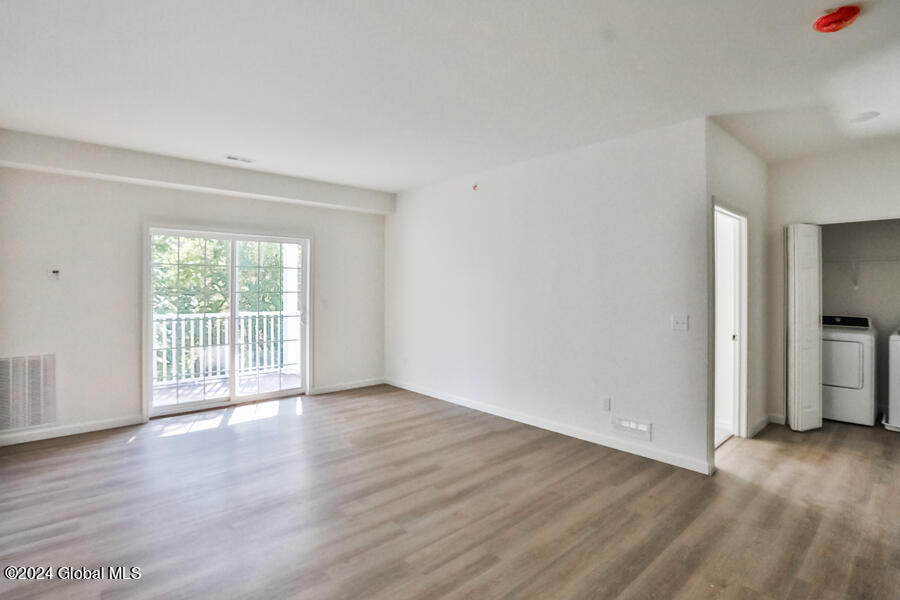 30 Pine Lane Albany, NY 12203 - Photo 10 of 12 30Pine-24