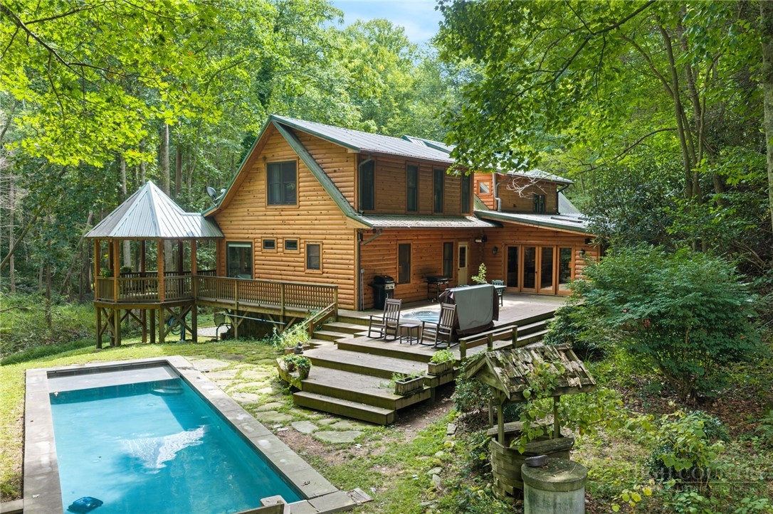 982 Jake's Mountain Road Deep Gap, NC 28618 - Photo 1 of 50 Gallery Image 1