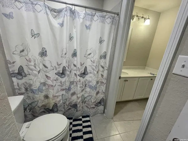 $2,800 | 5514 Pin Point, San Antonio, TX 78259