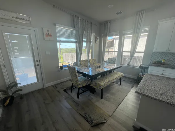 $2,800 | 5514 Pin Point, San Antonio, TX 78259
